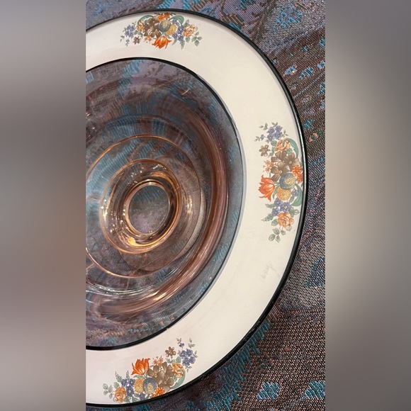 Vintage Pink Satin Glass Reverse Painted Floral Pattern Rim Console Bowl - Picture 8 of 10